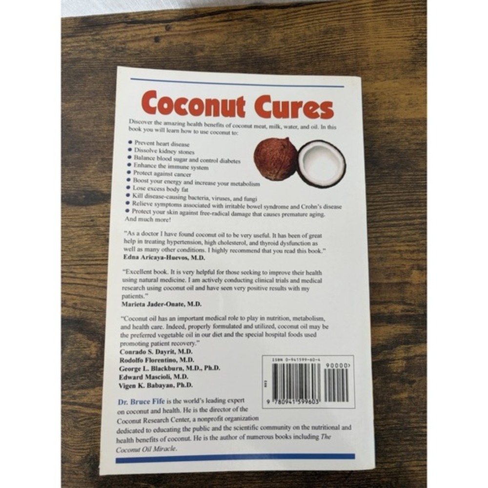 Coconut Cures: Preventing and Treating‎ Common Health Problems  - VERY GOOD - Picture 2 of 4